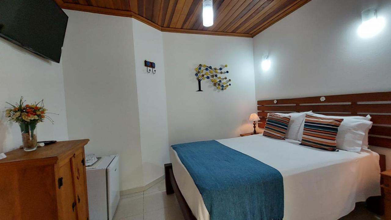 Pousada Canoa Caicara Ilhabela Exterior foto